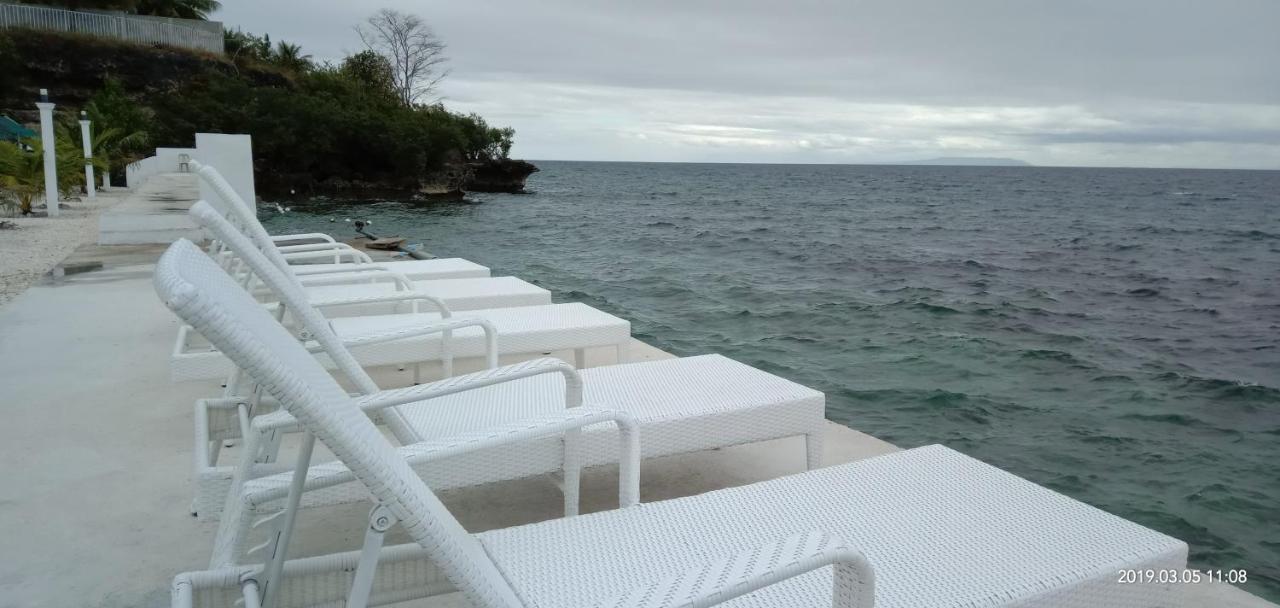 Seascape Beach Resort オスロブ エクステリア 写真
