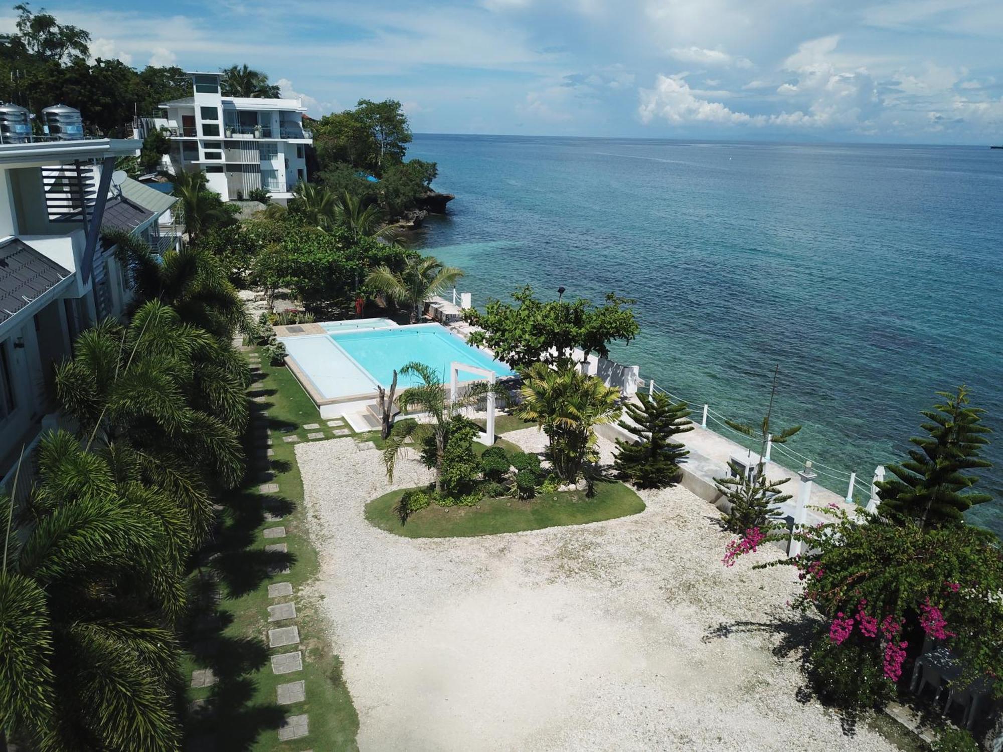 Seascape Beach Resort オスロブ エクステリア 写真